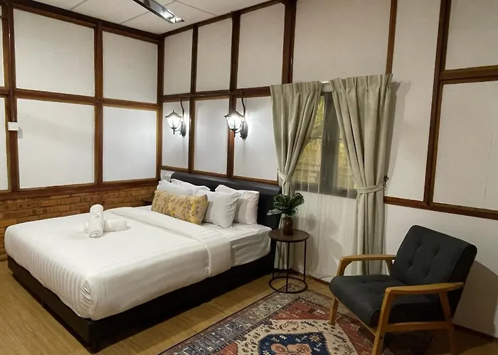 Api-Api Eco Chalet